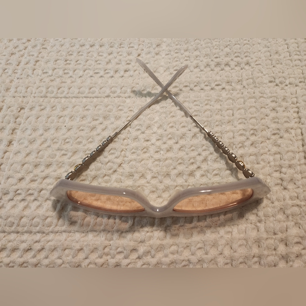 Gucci Style #GG0642S Mother Of Pearl Style Sunglasses Silver Gemstone Frame $565 - Picture 11 of 14